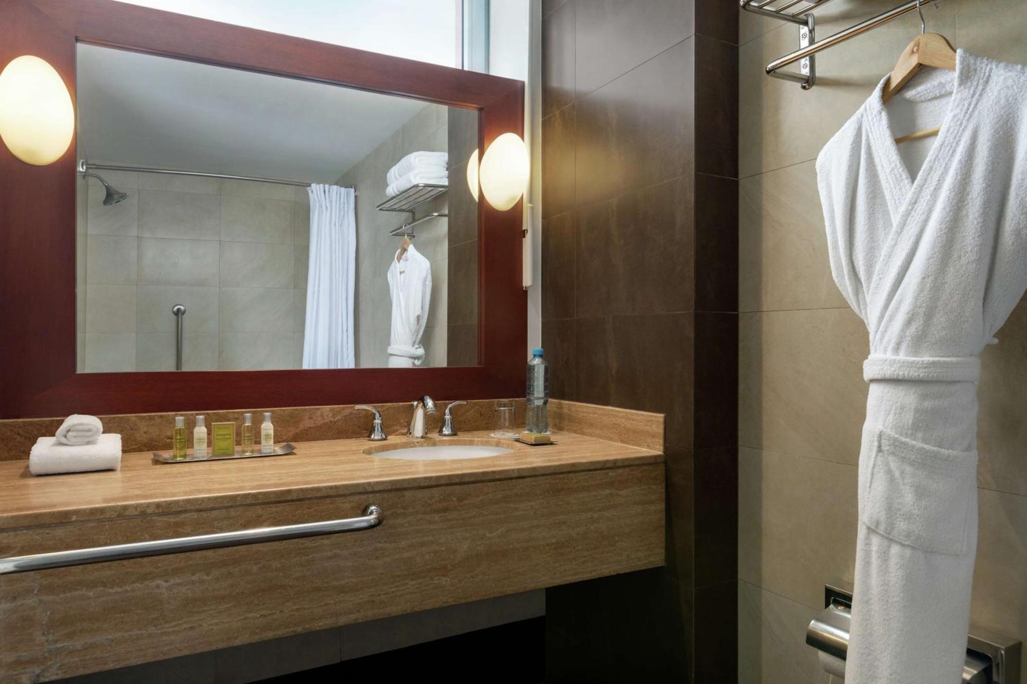 Doubletree By Hilton Lima Miraflores El Pardo Exterior foto